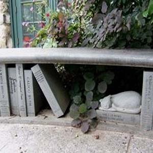 /Files/images/rzne/book-bench-9.jpg